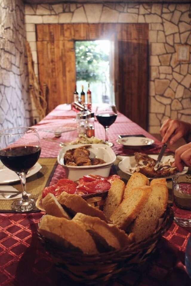 Загородные дома Studio and winery Kalimut Вирпазар-9